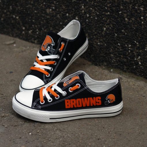 Cleveland Browns Limited Fans Low Top Canvas Sneakers